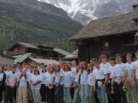 Studenti ai piedi del Monte Rosa alla scoperta della radioattività naturale